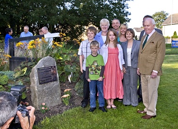 Gordon's family next to the plaque dedicating Lock 17 to his memory in 2009.