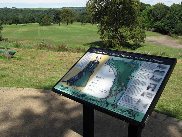 Brabyns Park Display Panel installed