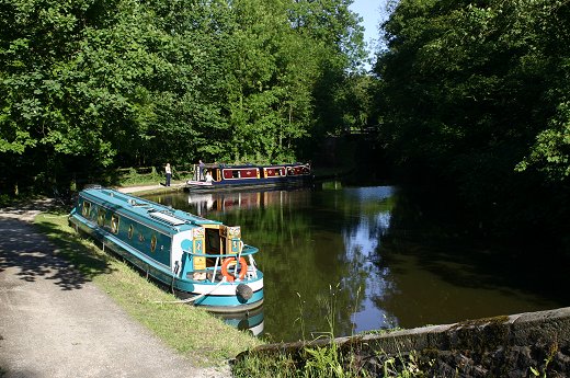 The approach to Bottom Lock